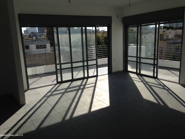 Cobertura 4 cômodos Tel Aviv Região marítima 291-IBL-450