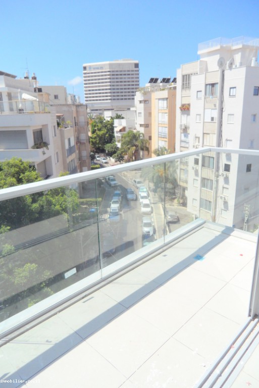 Apartamento 4 cômodos Tel Aviv Região marítima 291-IBL-520