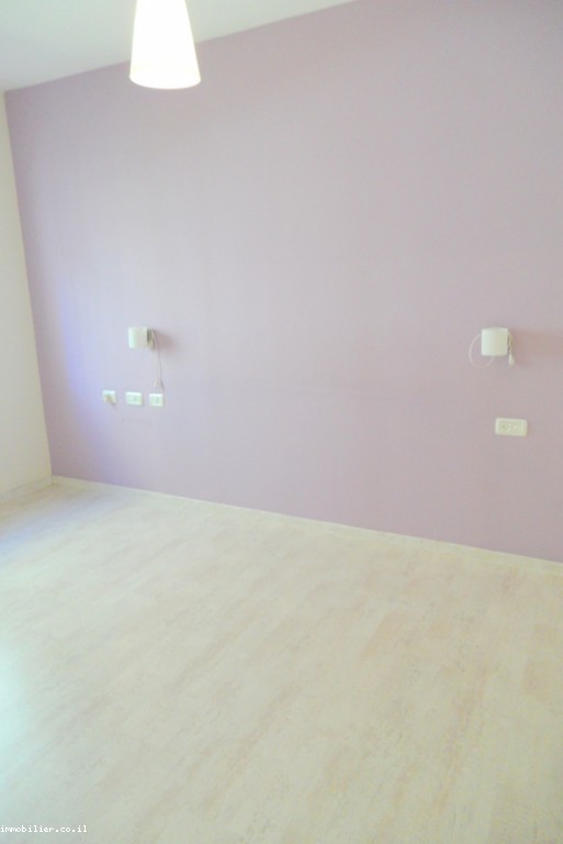 Apartamento 3 cômodos Tel Aviv Rothshild 291-IBL-540