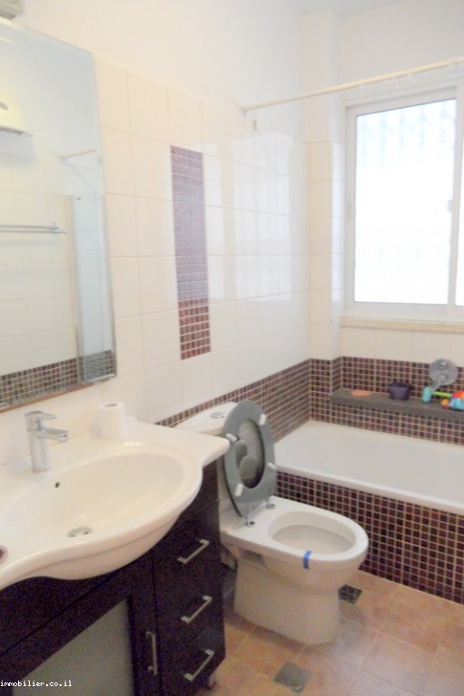 Apartamento 3 cômodos Tel Aviv Rothshild 291-IBL-540