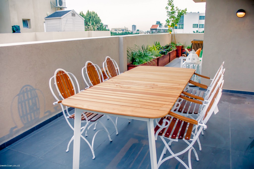 Duplex 3.5 cômodos Tel Aviv Rothshild 291-IBL-554