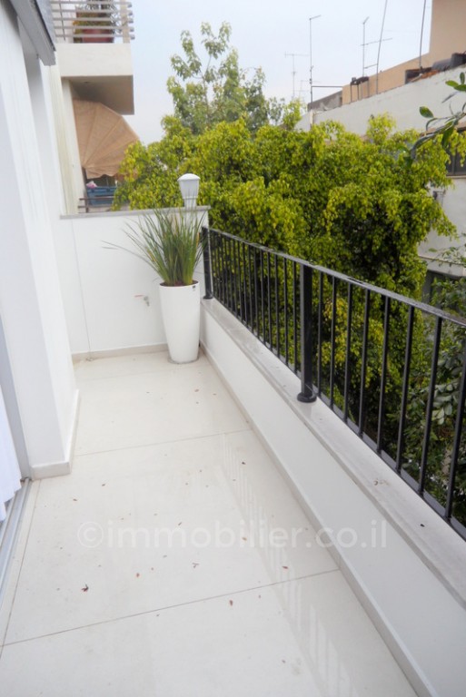 Apartamento 3 cômodos Tel Aviv Região marítima 291-IBL-593