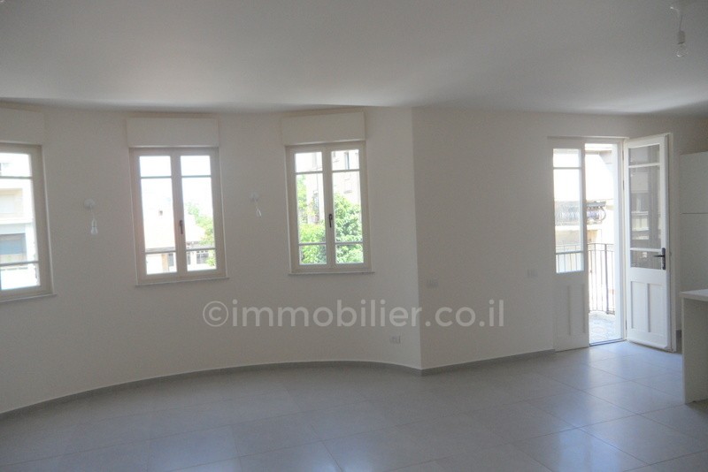 Apartamento 3 cômodos Tel Aviv Rothshild 291-IBL-614