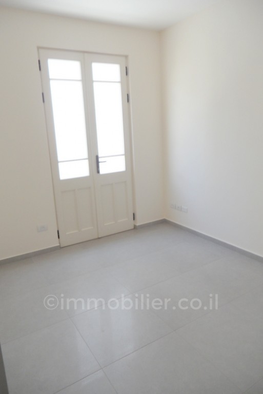 Apartamento 3 cômodos Tel Aviv Rothshild 291-IBL-614