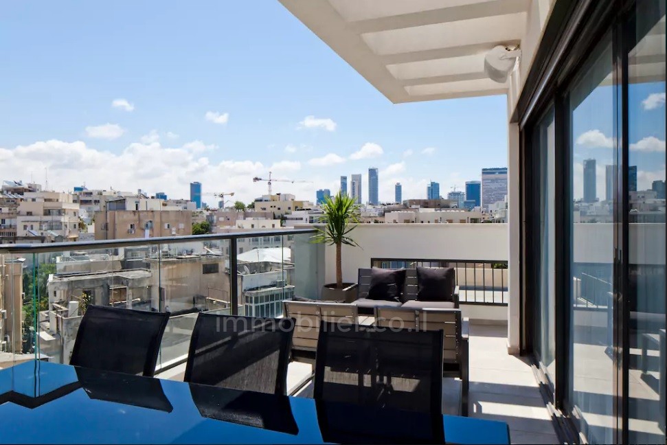 Duplex-Cobertura 5 cômodos Tel Aviv Primeira linha de mar 291-IBL-643