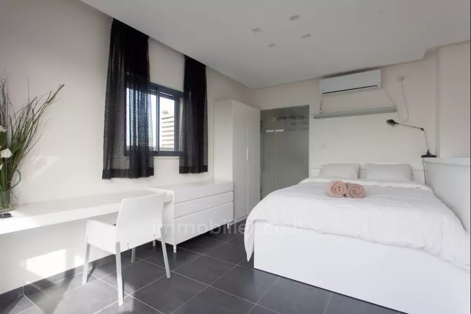 Duplex-Cobertura 3 cômodos Tel Aviv Rothshild 291-IBL-645