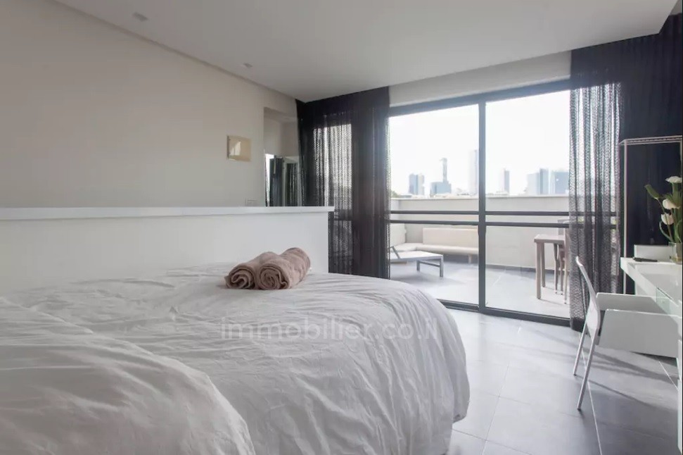 Duplex-Cobertura 3 cômodos Tel Aviv Rothshild 291-IBL-645