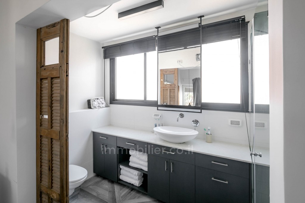 Apartamento 3 cômodos Tel Aviv Região marítima 291-IBL-652