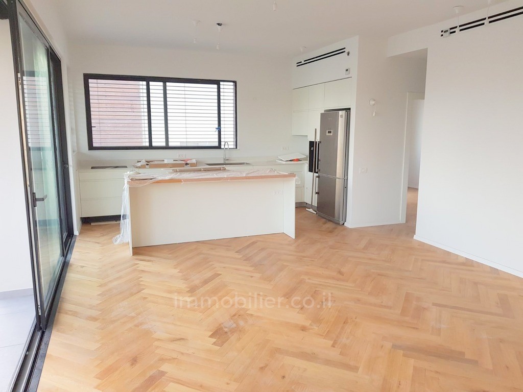 Apartamento 4 cômodos Tel Aviv Região marítima 291-IBL-653