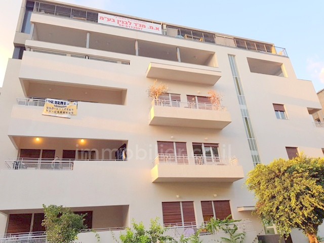 Apartamento 4 cômodos Tel Aviv Região marítima 291-IBL-653