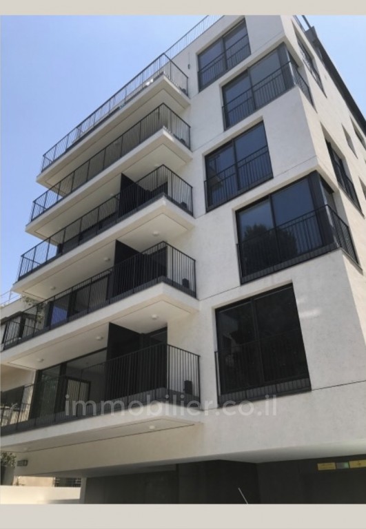 Apartamento 3 cômodos Tel Aviv Rothshild 291-IBL-665