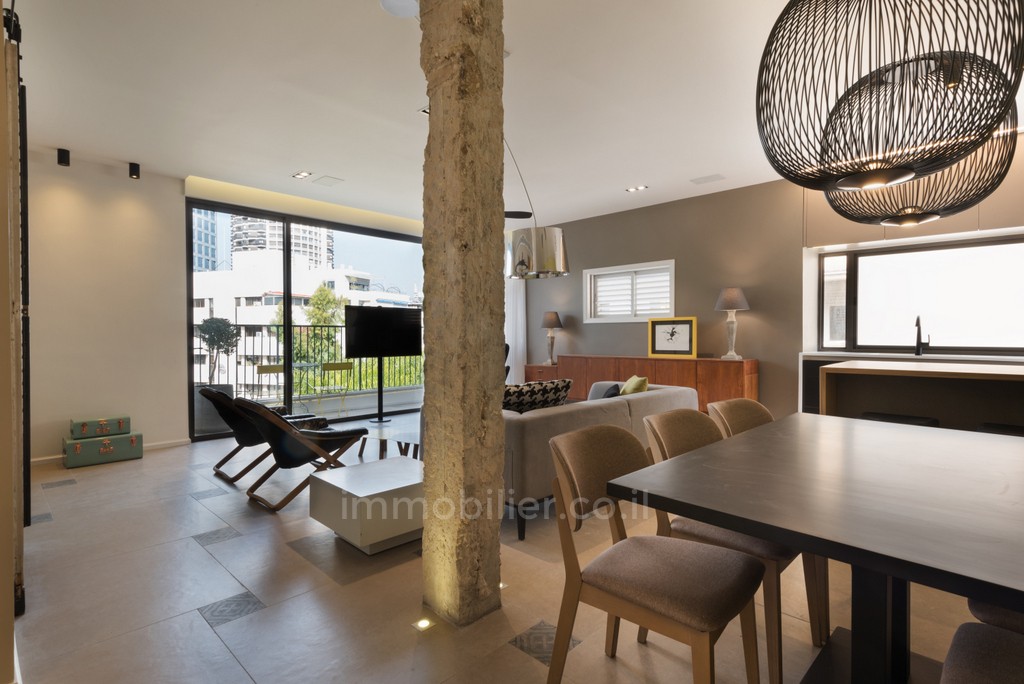 Apartamento 4 cômodos Tel Aviv Região marítima 291-IBL-666