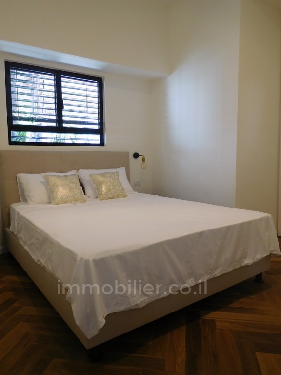 Apartamento 3 cômodos Tel Aviv Região marítima 291-IBL-671