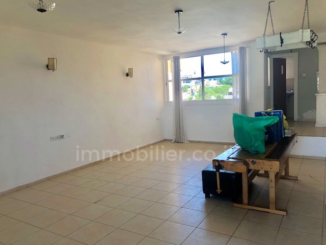 Duplex 3 cômodos Tel Aviv Yaffo 291-IBL-673