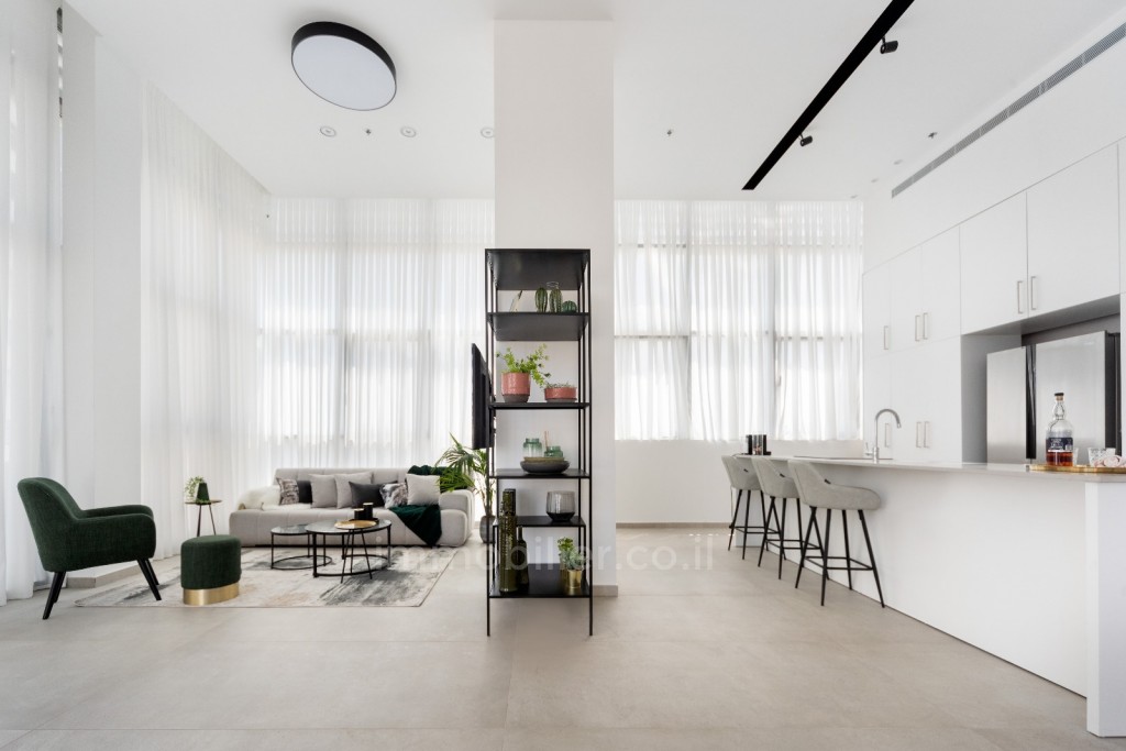 Cobertura 5 cômodos Tel Aviv Região marítima 291-IBL-678