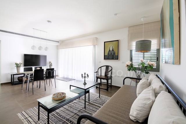 Apartamento 3 cômodos Tel Aviv Rothshild 291-IBL-679