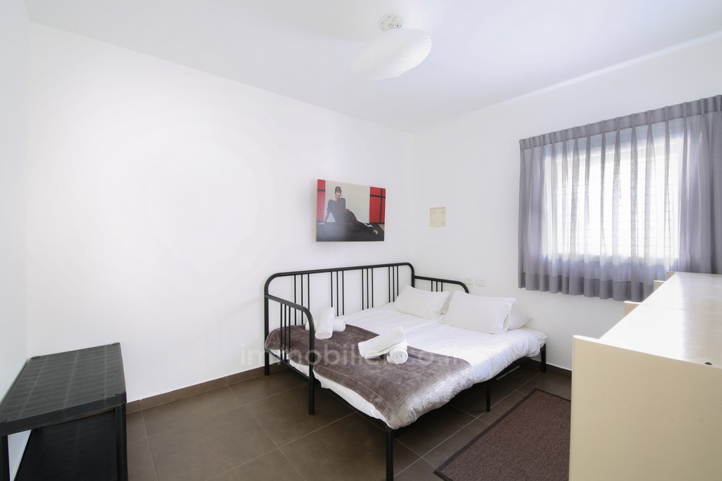Apartamento 3 cômodos Tel Aviv Rothshild 291-IBL-679