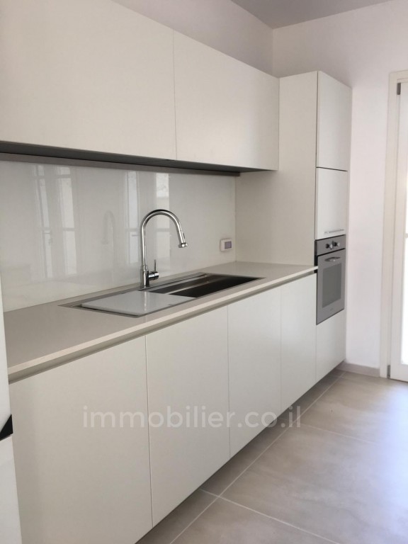 Apartamento 4 cômodos Tel Aviv Neve Tsedek 291-IBL-723
