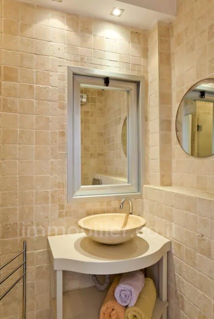 Apartamento 3 cômodos Tel Aviv Região marítima ao Norte 291-IBL-733