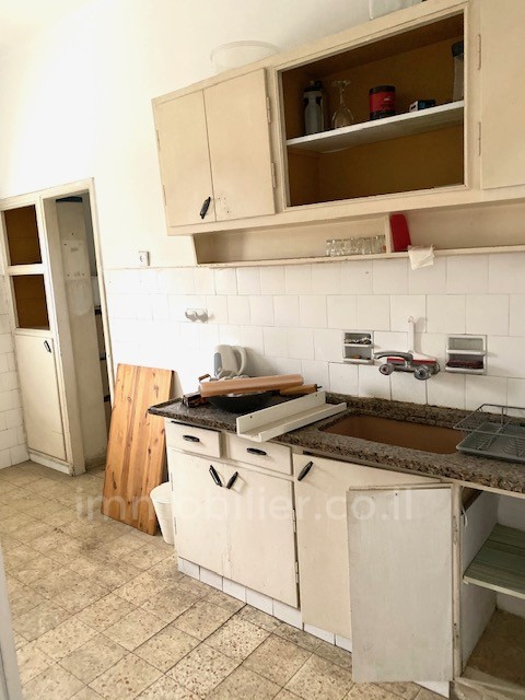 Apartamento 3 cômodos Tel Aviv  291-IBL-740