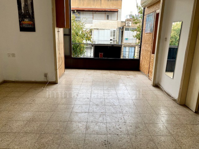 Apartamento 3 cômodos Tel Aviv  291-IBL-740