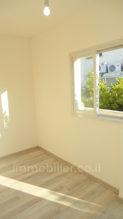 Apartamento 1.5 cômodos Tel Aviv Região marítima 291-IBL-742