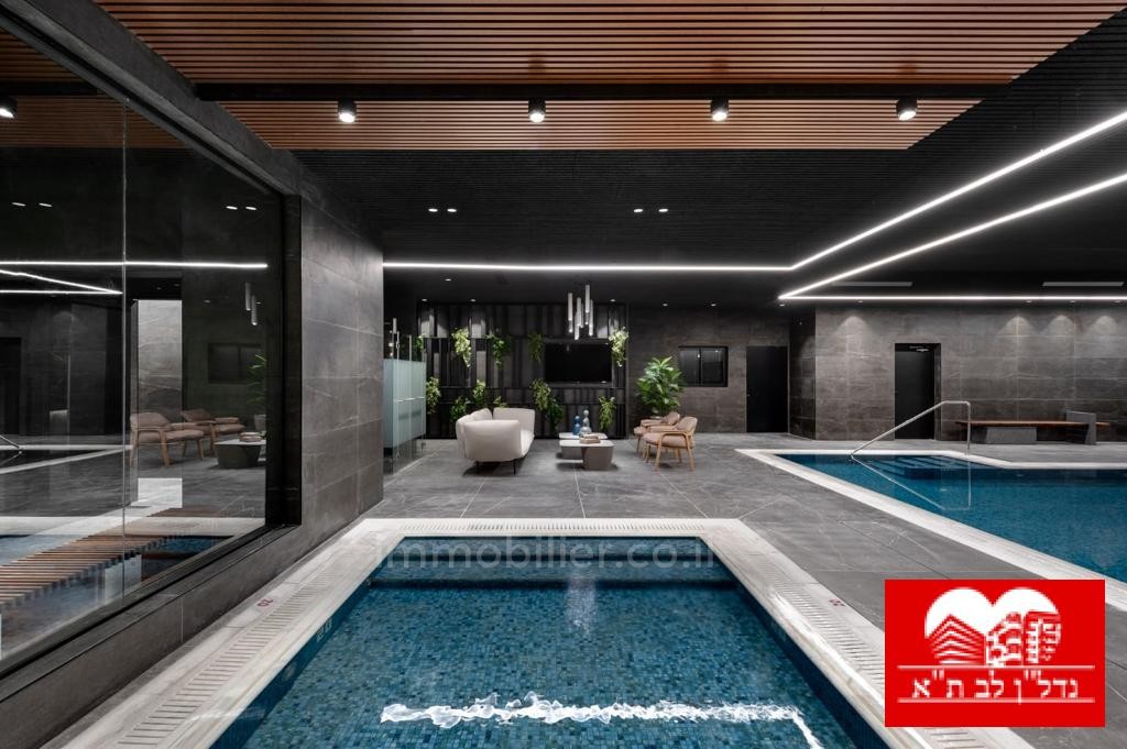 Casarão 8 cômodos Tel Aviv Ramat Aviv hadacha 291-IBL-761