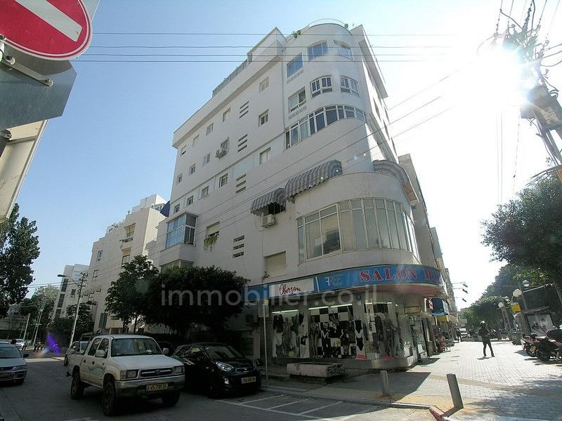 Apartamento 2 cômodos Tel Aviv Região marítima 291-IBL-767