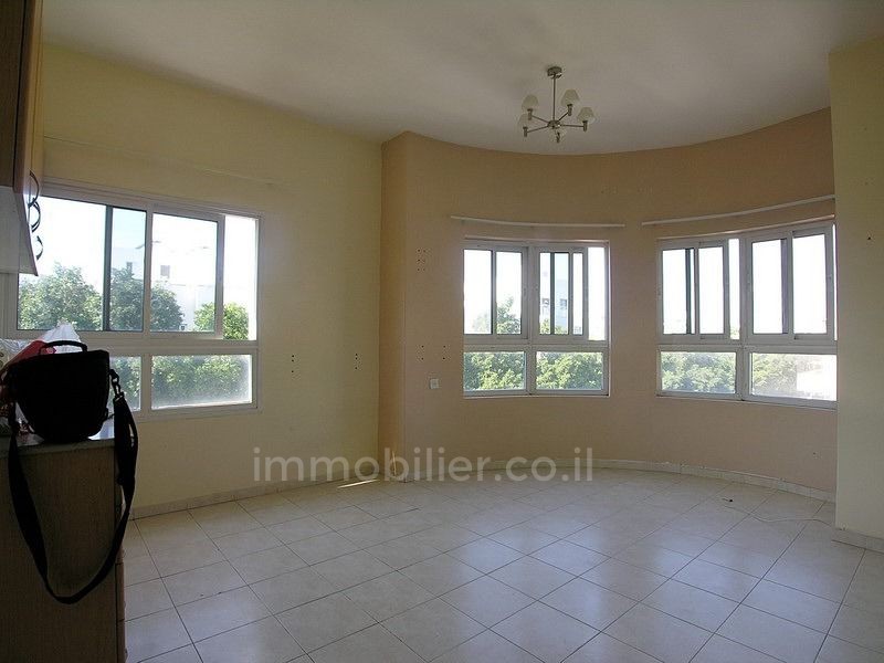 Apartamento 2 cômodos Tel Aviv Região marítima 291-IBL-767