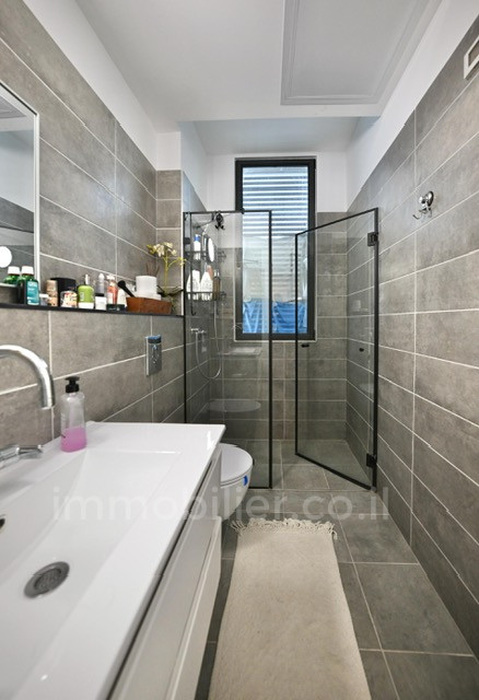Apartamento 2 cômodos Tel Aviv Rothshild 291-IBL-794