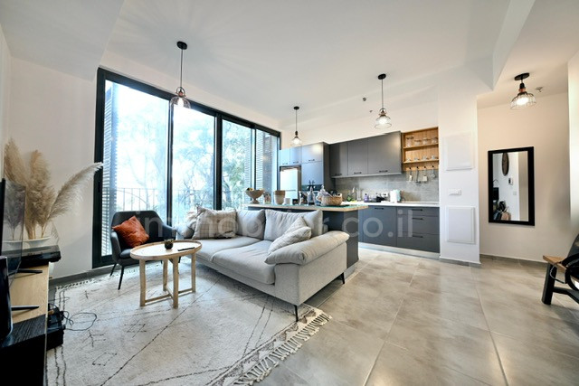 Apartamento 2 cômodos Tel Aviv Rothshild 291-IBL-794