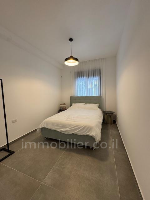 Apartamento 3 cômodos Tel Aviv Centro da cidade 291-IBL-813