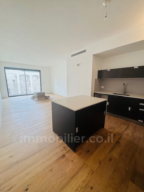 Apartamento 3 cômodos Tel Aviv Rothshild 291-IBL-815