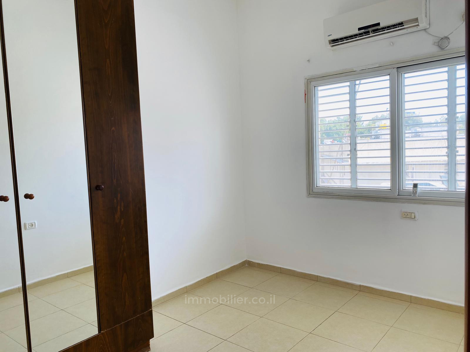 Apartamento 2 cômodos Tel Aviv Rothshild 291-IBL-816