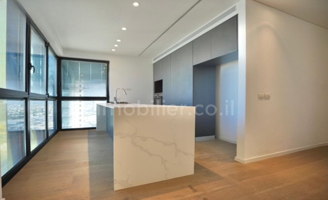 Cobertura 5 cômodos Bat yam Bat yam 291-IBL-819