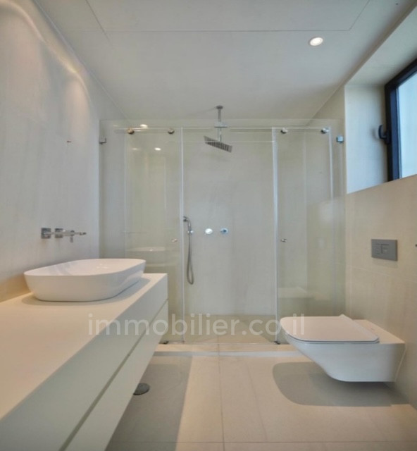 Cobertura 5 cômodos Bat yam Bat yam 291-IBL-819