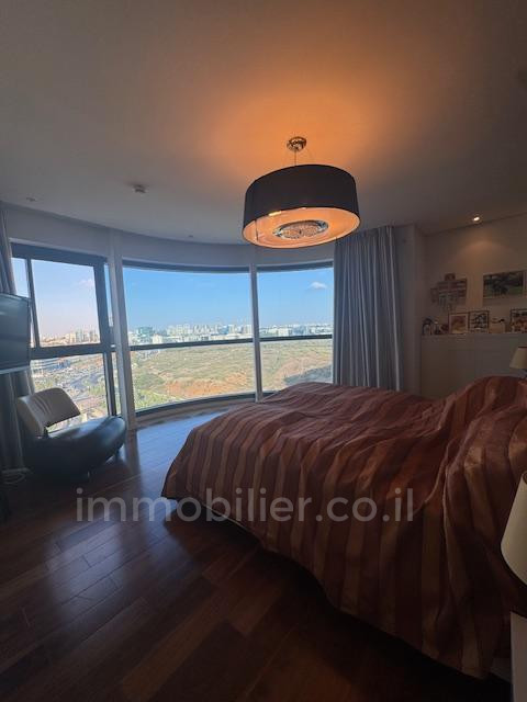 Duplex 4 cômodos Herzliya Marina 291-IBL-821