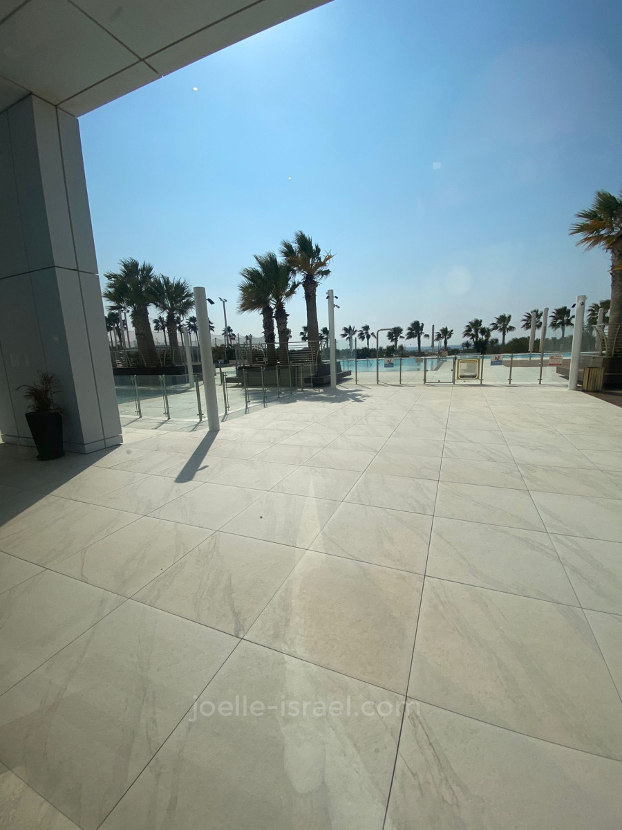 Cobertura 5 cômodos Netanya Ir Yamim 316-IBL-1582