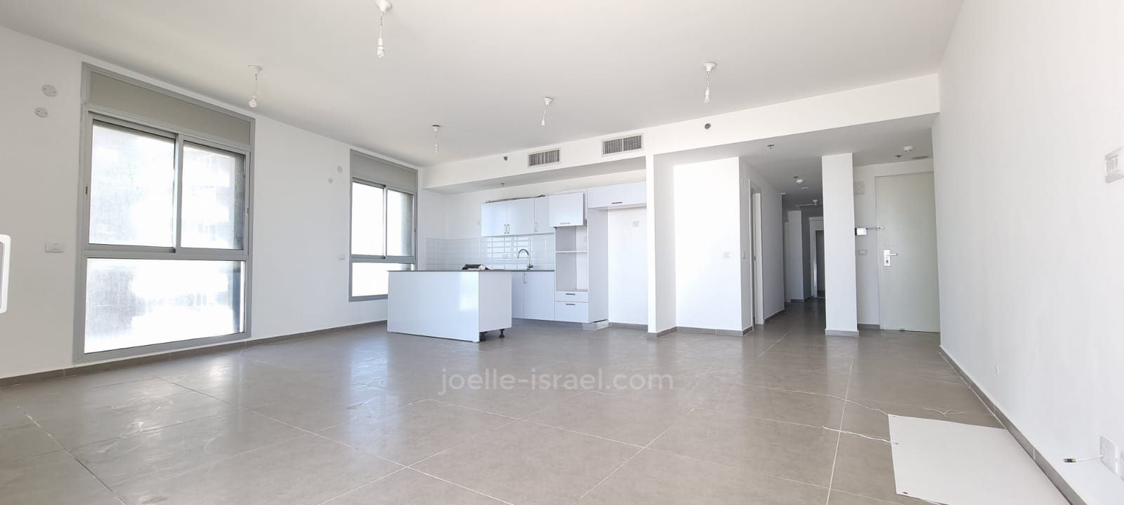 Apartamento 4 cômodos Netanya Nat600 316-IBL-1668