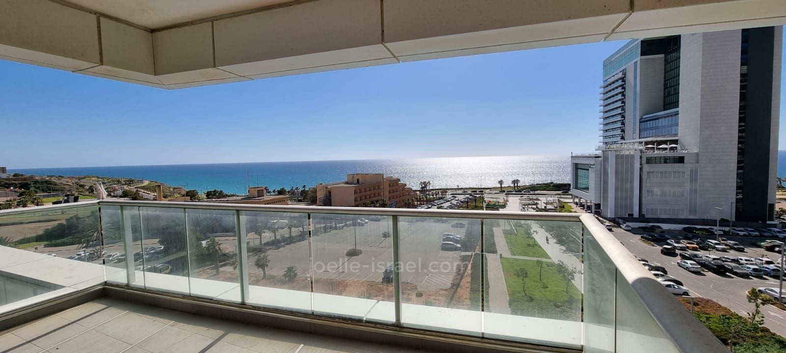 Apartamento 4 cômodos Netanya Nat600 316-IBL-1668