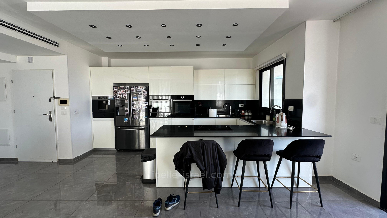 Apartamento 4 cômodos Netanya Centro da cidade 316-IBL-1671