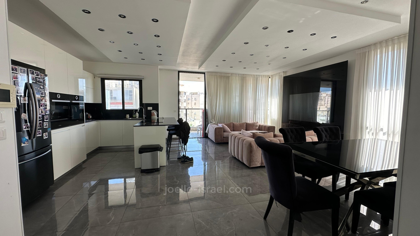 Apartamento 4 cômodos Netanya Centro da cidade 316-IBL-1671