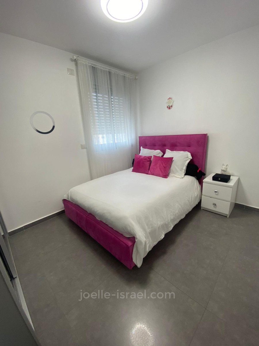 Apartamento 5 cômodos Netanya Kikar 316-IBL-1678