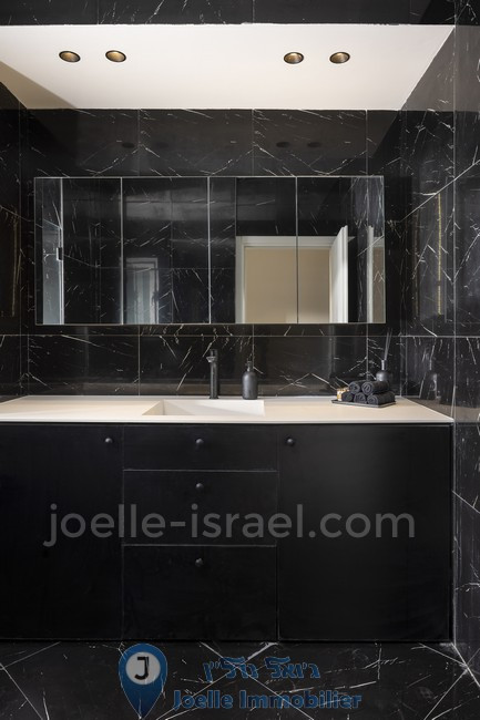 Duplex 5 cômodos Netanya Centro da cidade 316-IBL-1681