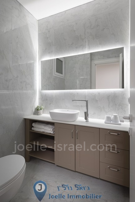 Duplex 5 cômodos Netanya Centro da cidade 316-IBL-1681