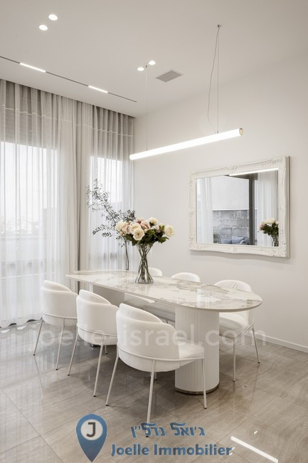 Duplex 5 cômodos Netanya Centro da cidade 316-IBL-1681