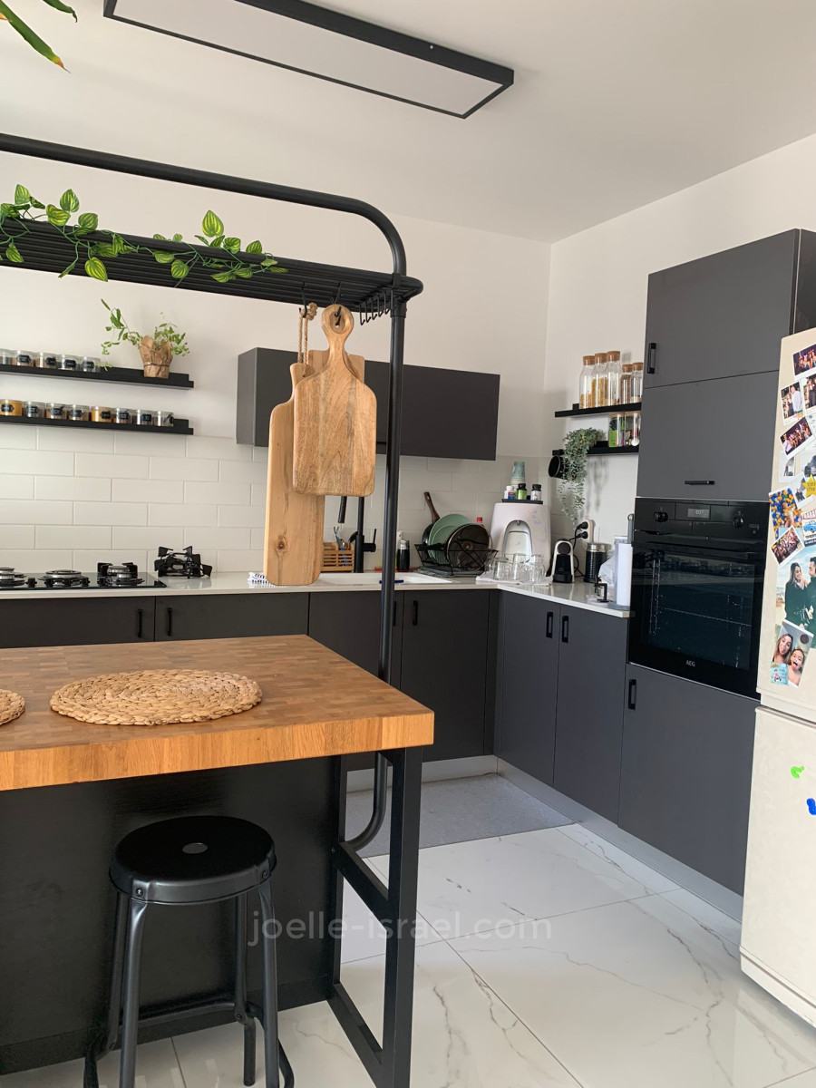 Apartamento 3 cômodos Netanya Kikar 316-IBL-1709