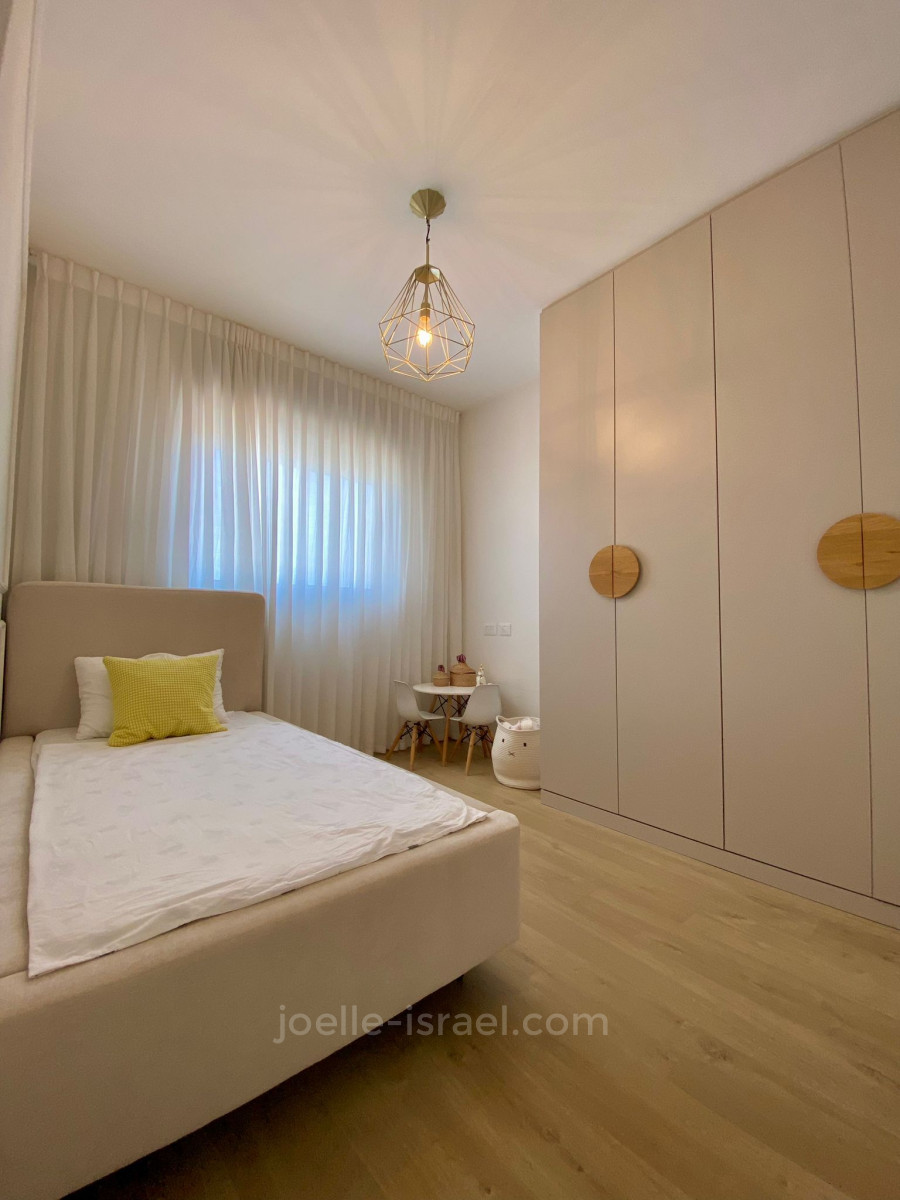 Apartamento 5 cômodos Netanya Agamim 316-IBL-1714