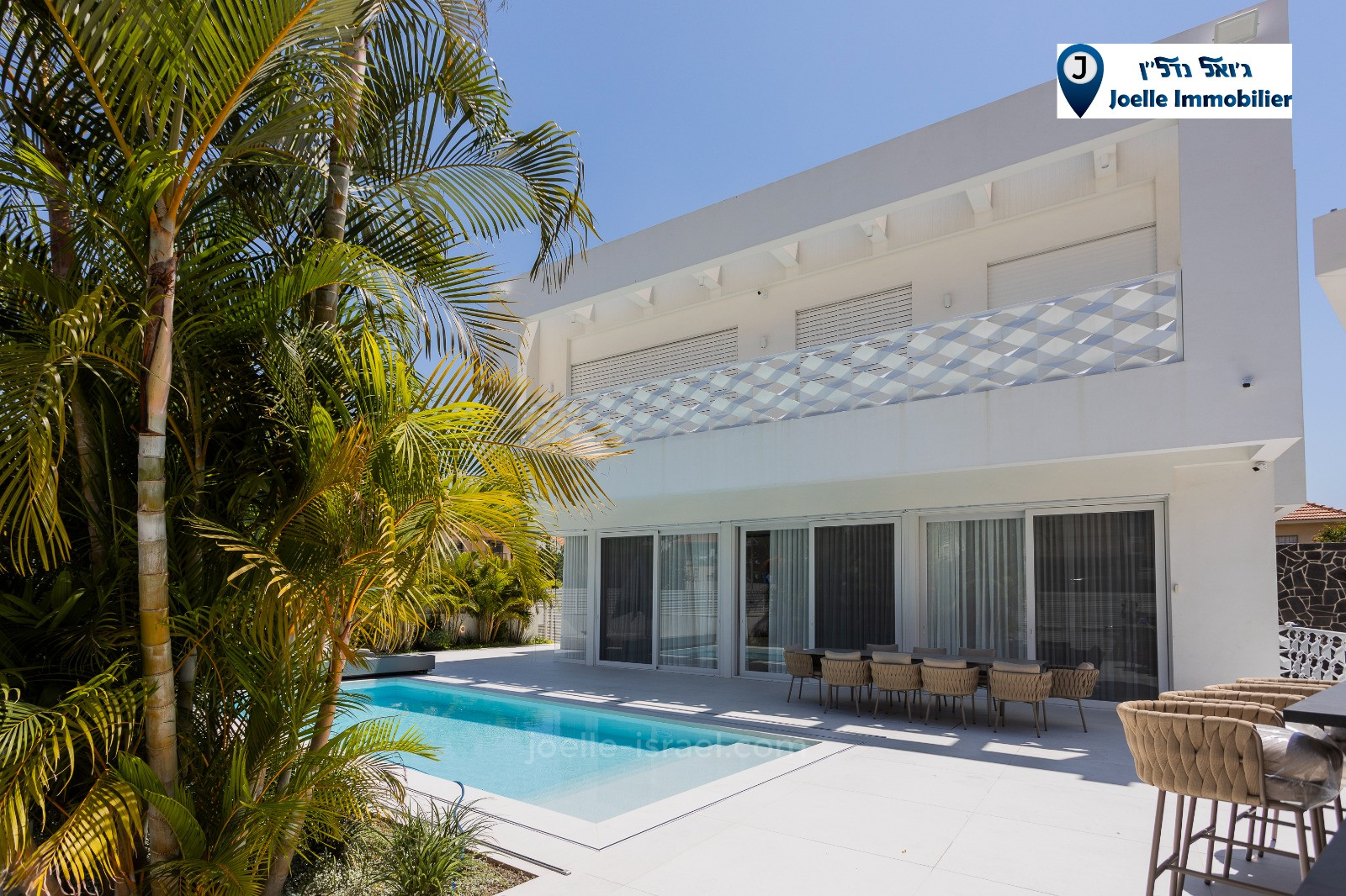 Casarão 7 cômodos Netanya Centro da cidade 316-IBL-1716