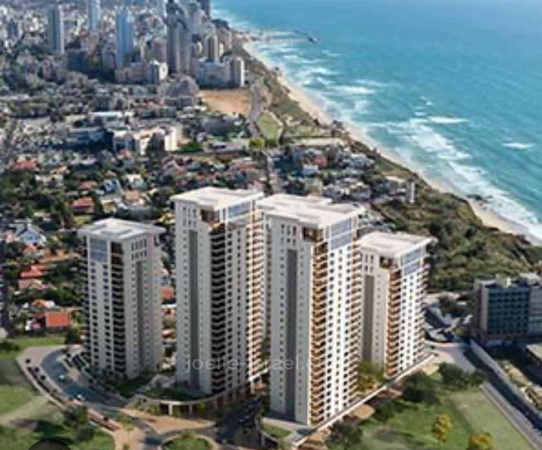 Cobertura 6 cômodos Netanya Netanya 316-IBL-1740